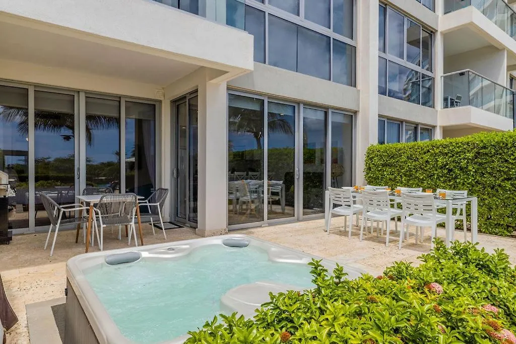 Apartment 2Bsgf-Azure114 - Luxurious Beach Vibes Retreat W- Private Hot Tub Palm Beach